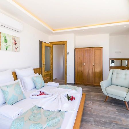 Villa 5 Sleeps 6 Isolated Pool See And Montain View-Villa Kartal Yuvasi Uzumlu  Zewnętrze zdjęcie