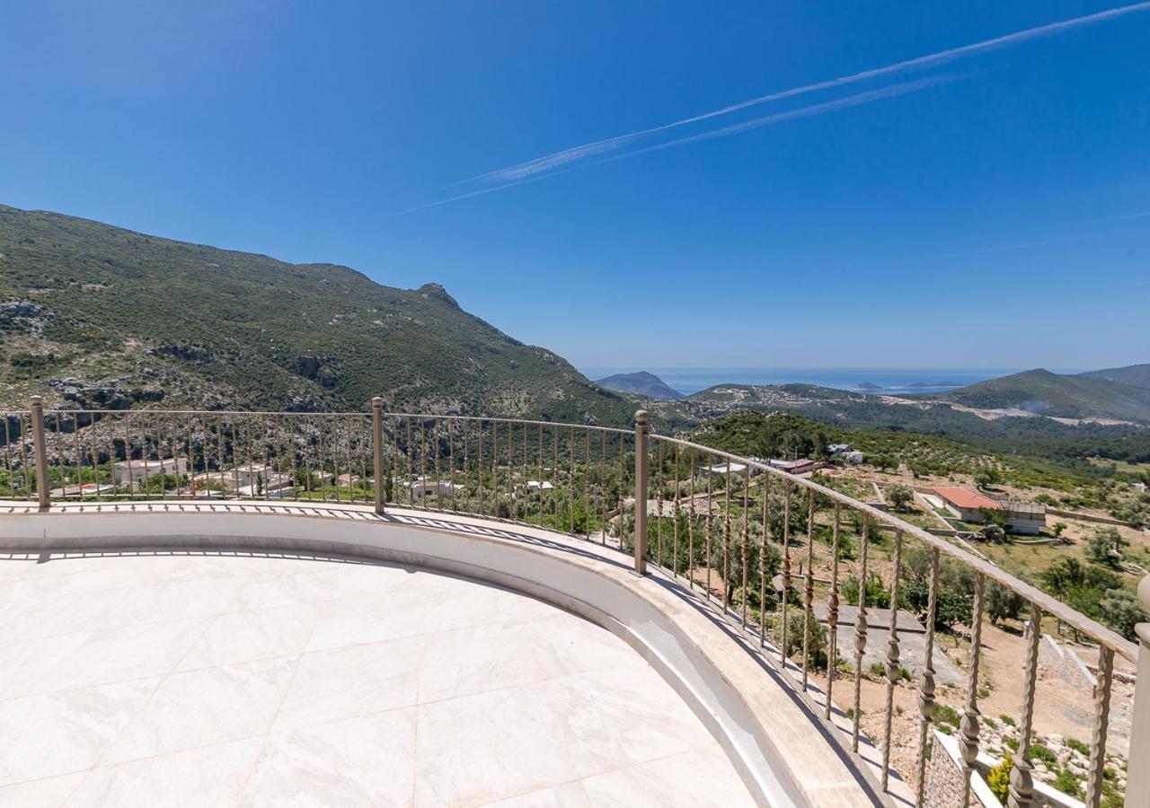 Villa 5 Sleeps 6 Isolated Pool See And Montain View-Villa Kartal Yuvasi Uzumlu  Zewnętrze zdjęcie