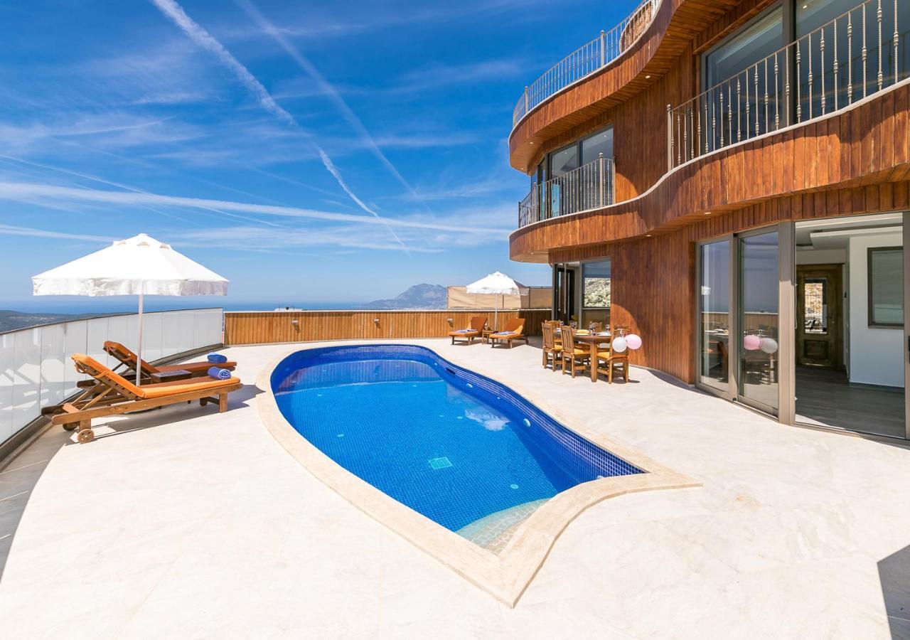 Villa 5 Sleeps 6 Isolated Pool See And Montain View-Villa Kartal Yuvasi Uzumlu  Zewnętrze zdjęcie